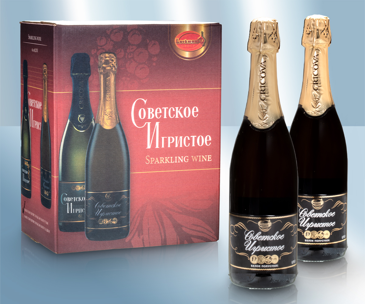 Вино игристое "Советское", белое, полусухое, 12,5%, 750мл