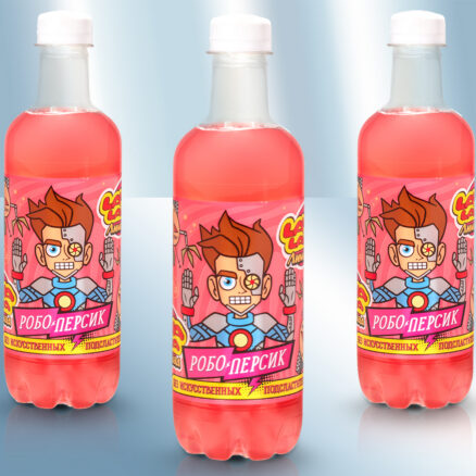 Напиток сильногазированный ароматизированный "Робо-Персик" 500мл