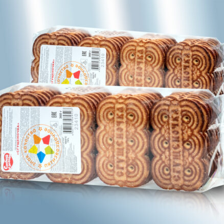 Dulce de harina con sabor a leche condensada caramelizada.